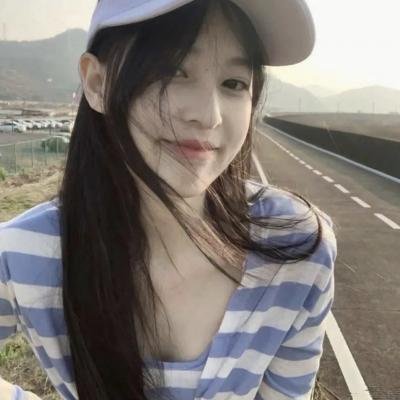 橘衫男子